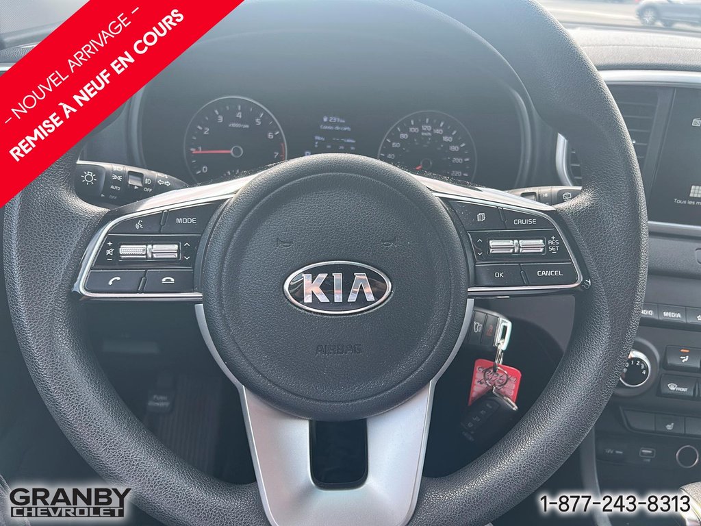2020 Kia Sportage in Granby, Quebec - 13 - w1024h768px