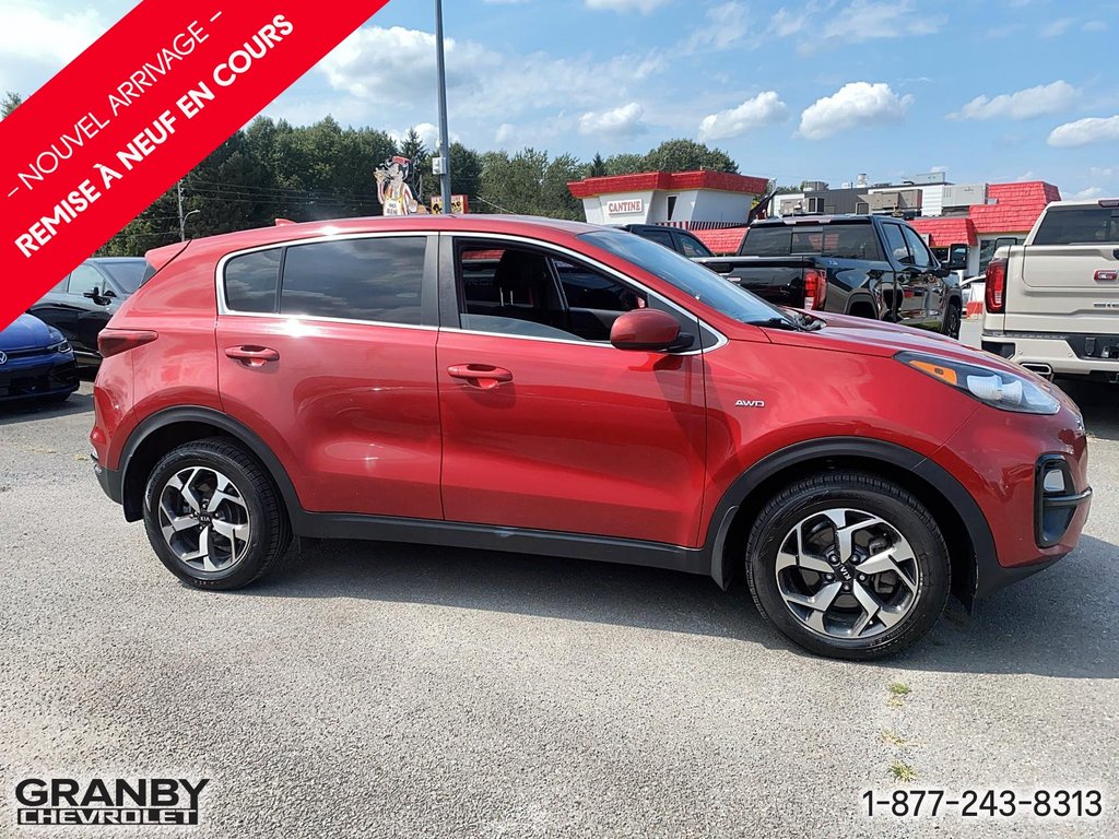 2021 Kia Sportage awd in Granby, Quebec - 4 - w1024h768px