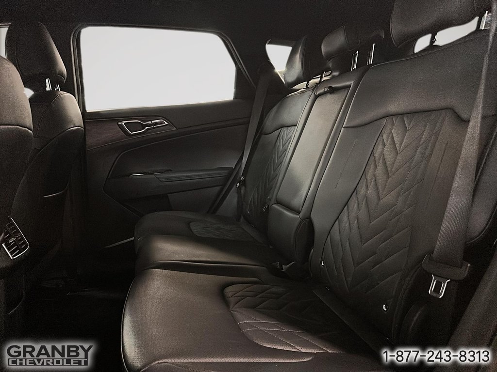 2023 Kia Sportage X-line in Granby, Quebec - 12 - w1024h768px