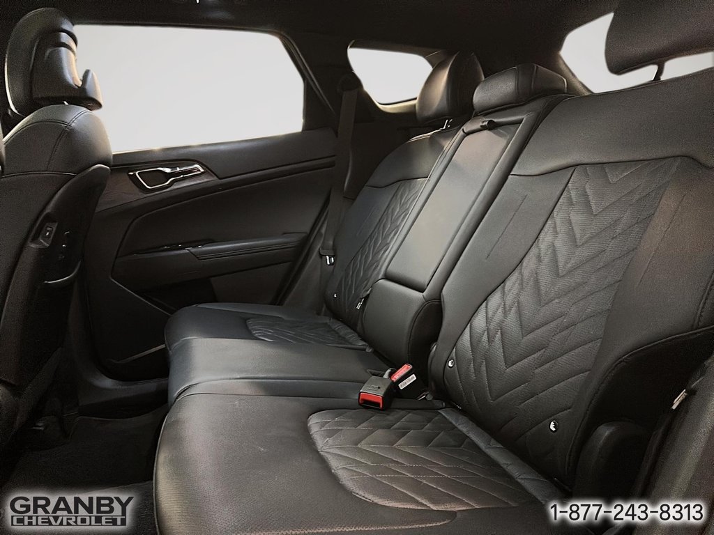 2023 Kia Sportage X-Line Limited in Granby, Quebec - 12 - w1024h768px