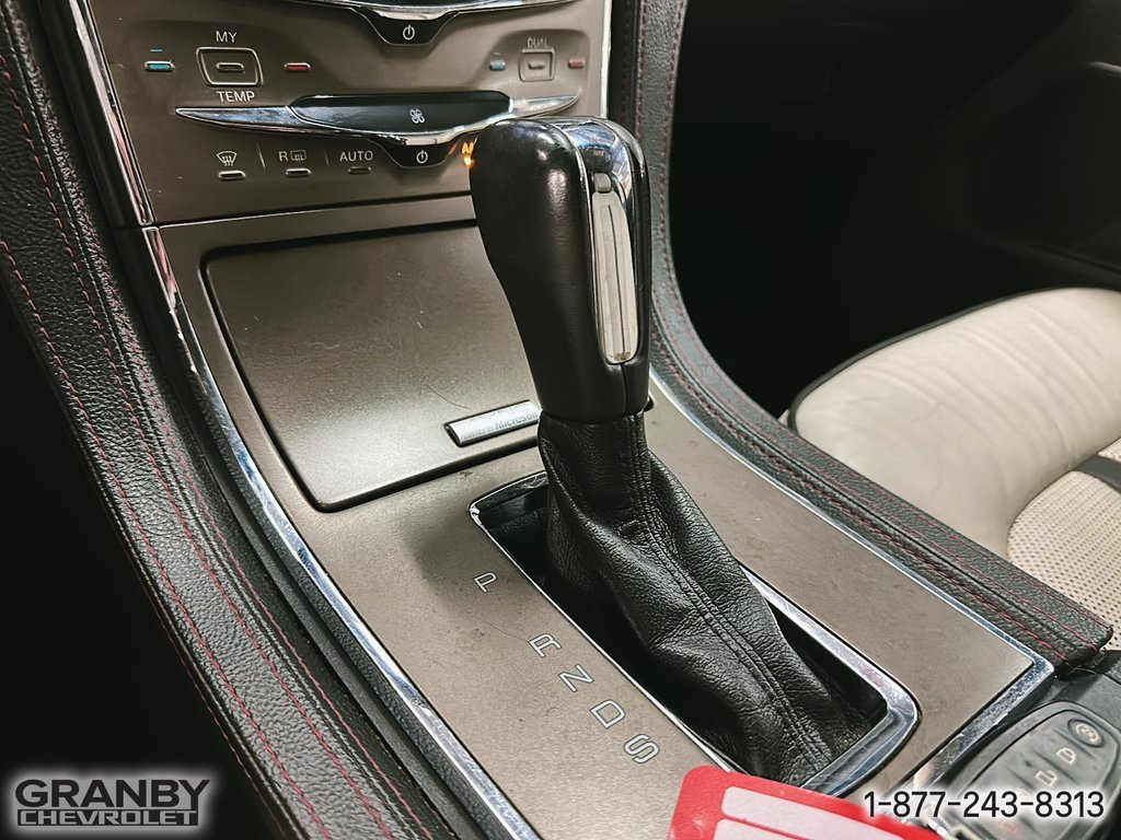 2014 Lincoln MKX in Granby, Quebec - 18 - w1024h768px