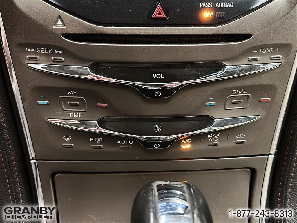 2014 Lincoln MKX in Granby, Quebec - 17 - w1024h768px