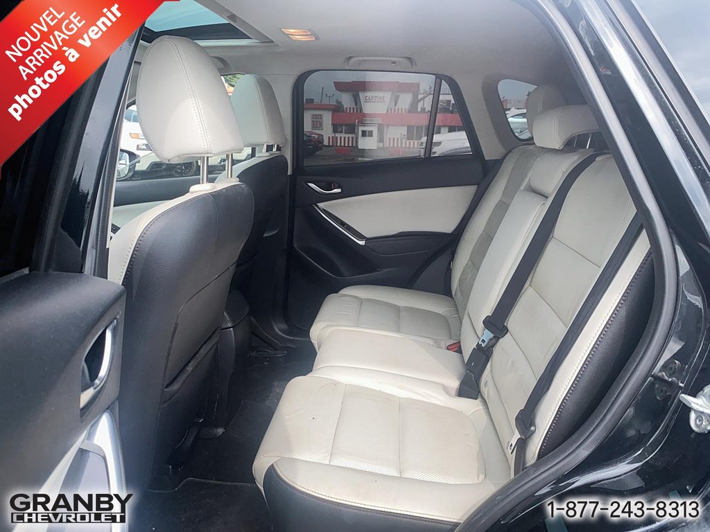 2016 Mazda CX-5 GT AWD in Granby, Quebec - 7 - w1024h768px