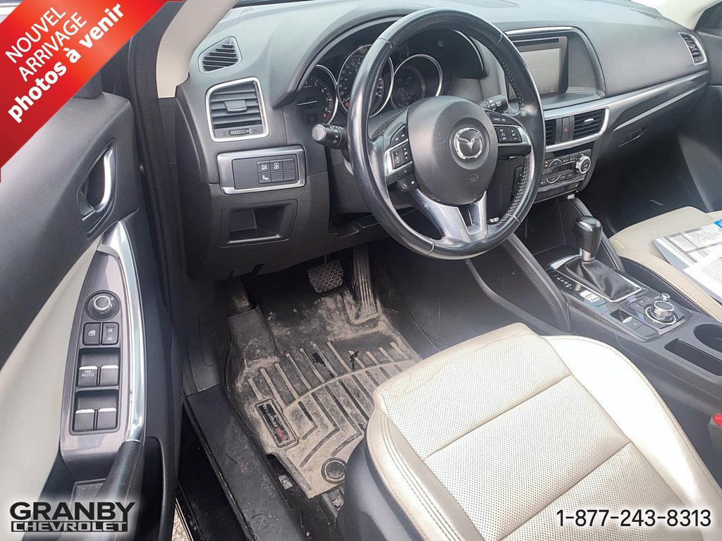 2016 Mazda CX-5 GT AWD in Granby, Quebec - 9 - w1024h768px