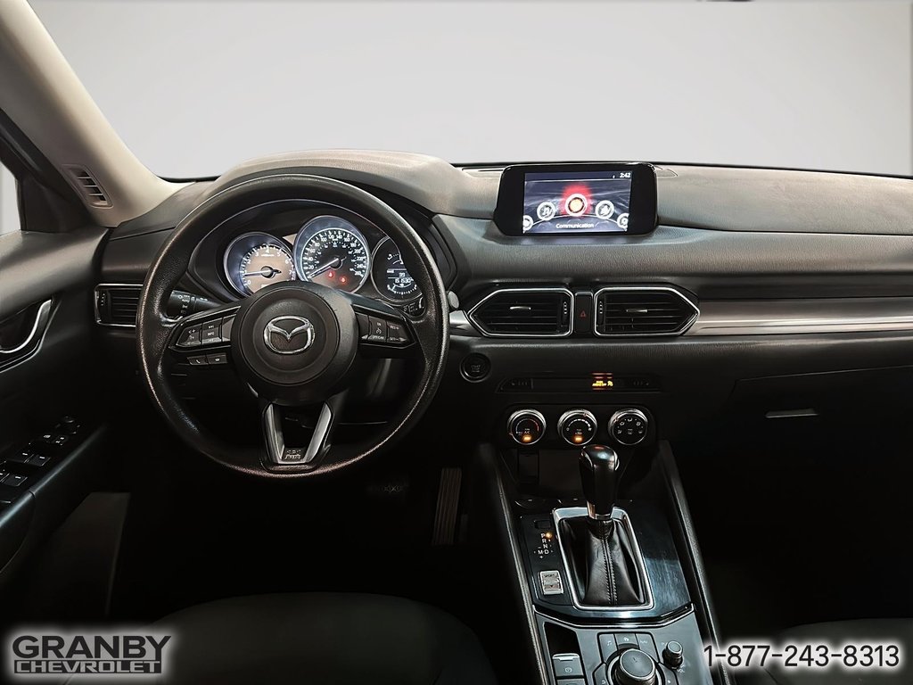 2020 Mazda CX-5 GX AWD in Granby, Quebec - 13 - w1024h768px