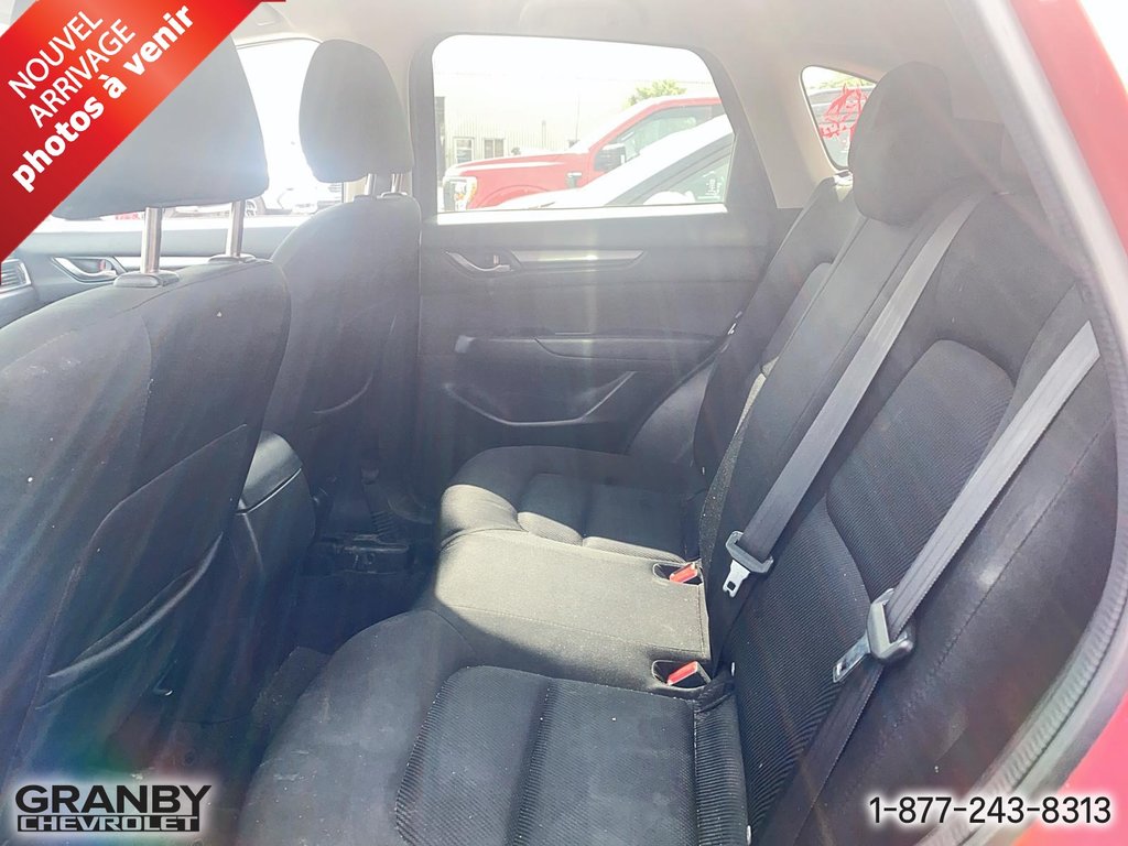 2020 Mazda CX-5 GX AWD in Granby, Quebec - 6 - w1024h768px