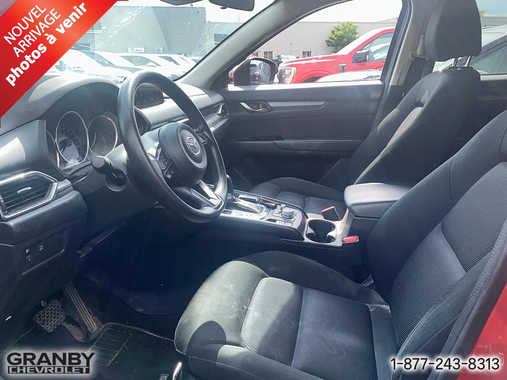 2020 Mazda CX-5 GX AWD in Granby, Quebec - 8 - w1024h768px