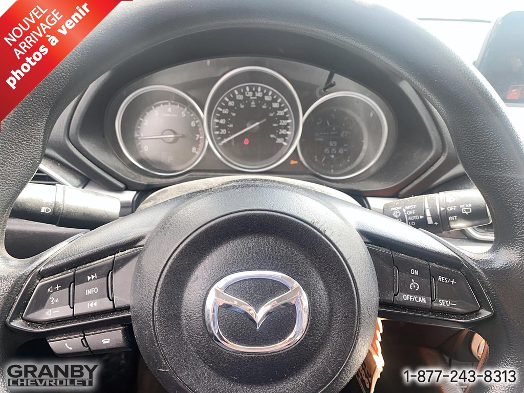 2020 Mazda CX-5 GX AWD in Granby, Quebec - 9 - w1024h768px