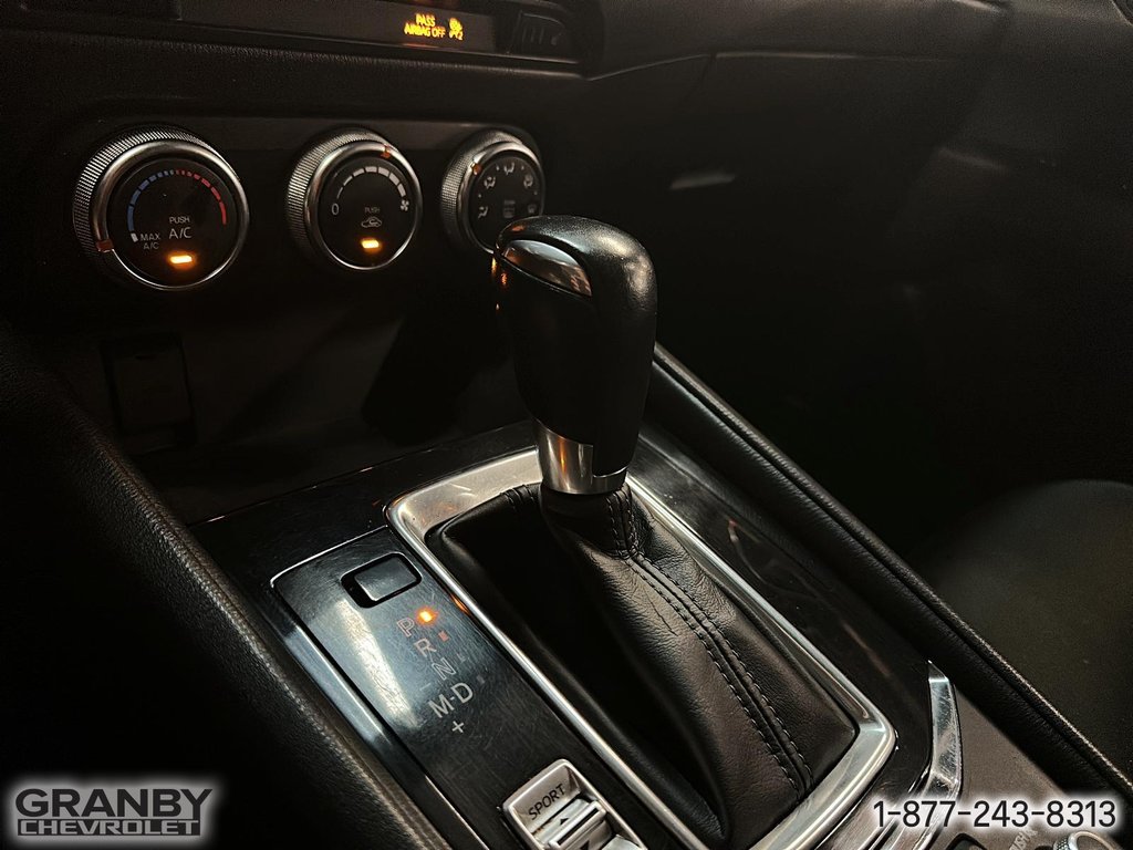 2020 Mazda CX-5 GX AWD in Granby, Quebec - 18 - w1024h768px