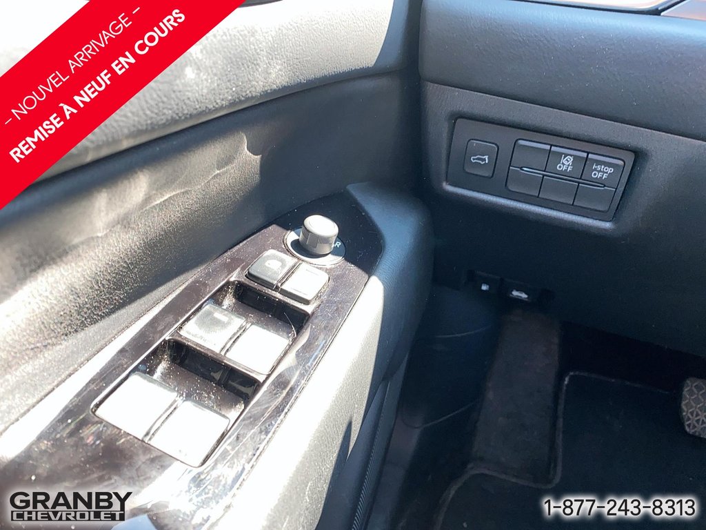 2024 Mazda CX-5 in Granby, Quebec - 13 - w1024h768px