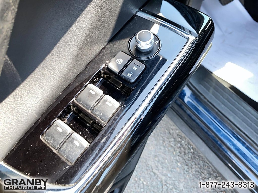 2021 Mazda CX-9 GS-L in Granby, Quebec - 16 - w1024h768px