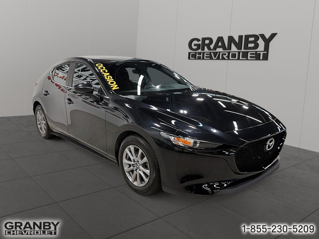 2020 Mazda 3 Sport in Granby, Quebec - 3 - w1024h768px