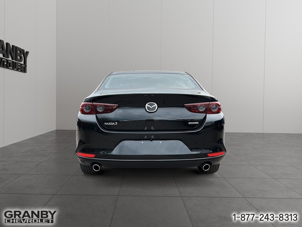Mazda 3  2021 à Granby, Québec - 6 - w1024h768px