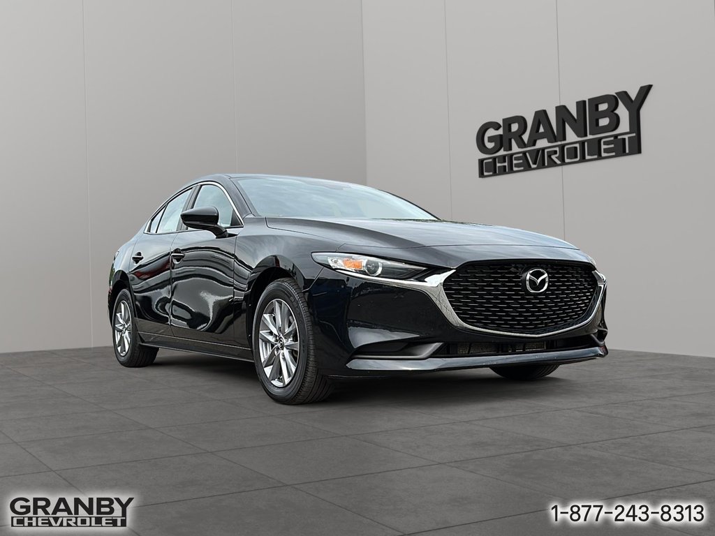 Mazda 3  2021 à Granby, Québec - 3 - w1024h768px