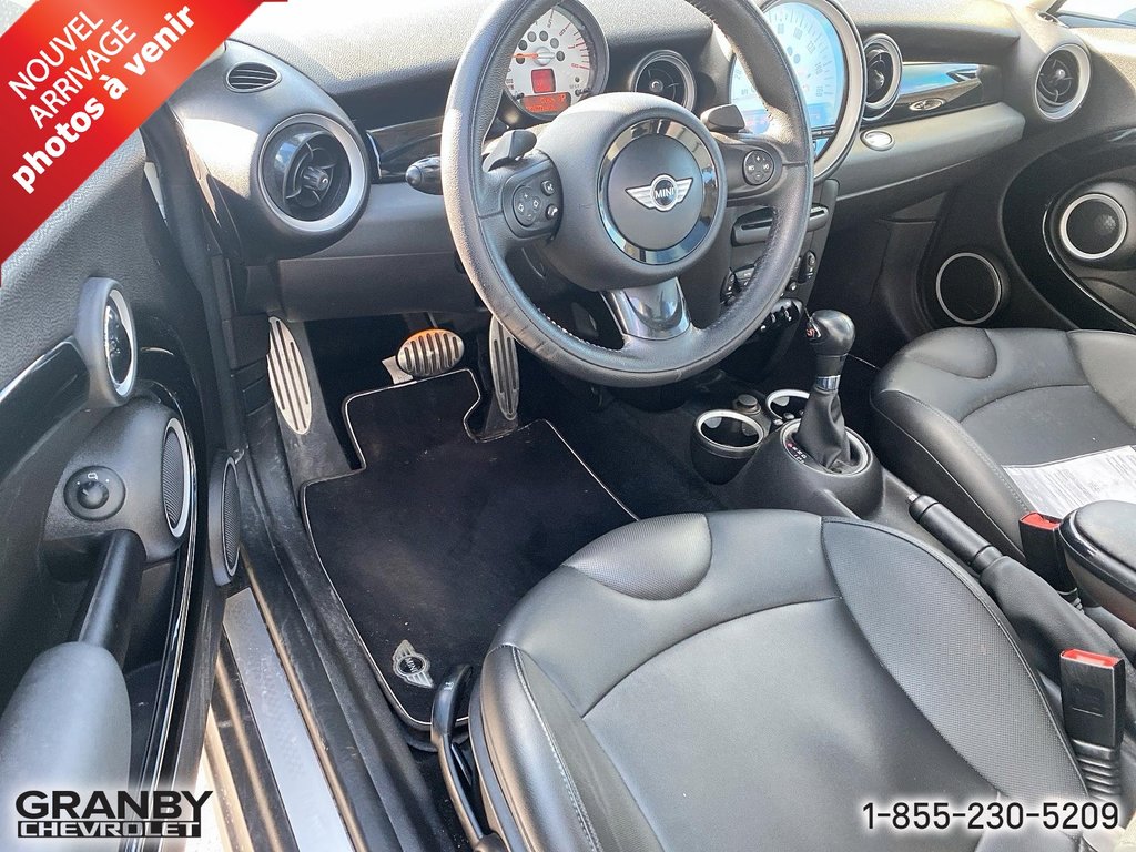 MINI Cooper Hardtop  2012 à Granby, Québec - 11 - w1024h768px