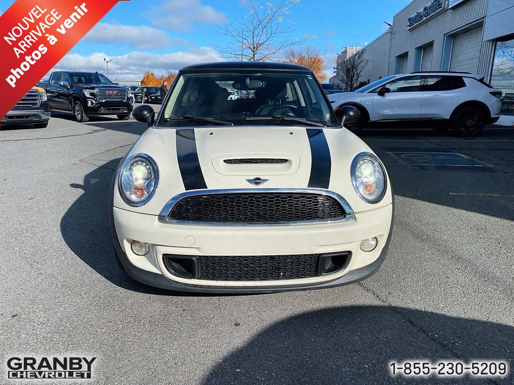 MINI Cooper Hardtop  2012 à Granby, Québec - 4 - w1024h768px