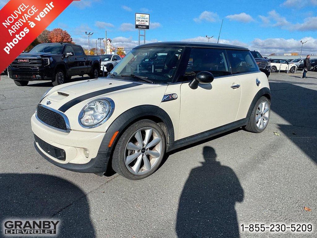 MINI Cooper Hardtop  2012 à Granby, Québec - 5 - w1024h768px