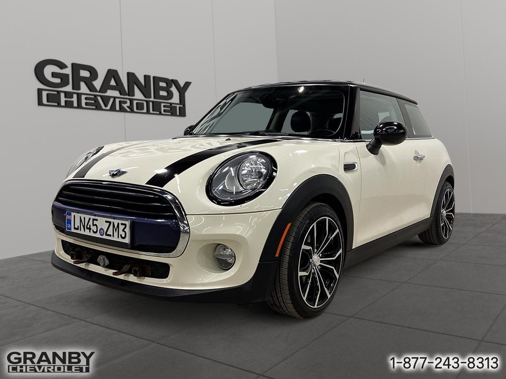 MINI Cooper Hardtop  2017 à Granby, Québec - 1 - w1024h768px