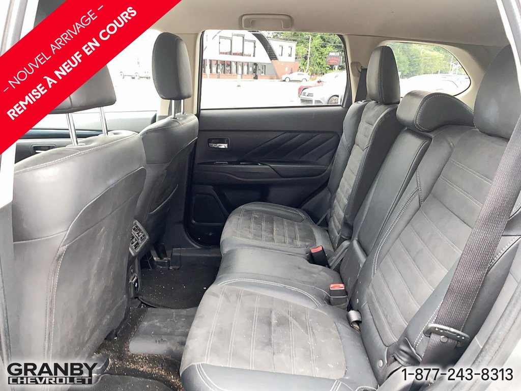 Mitsubishi Outlander PHEV  2020 à Granby, Québec - 7 - w1024h768px