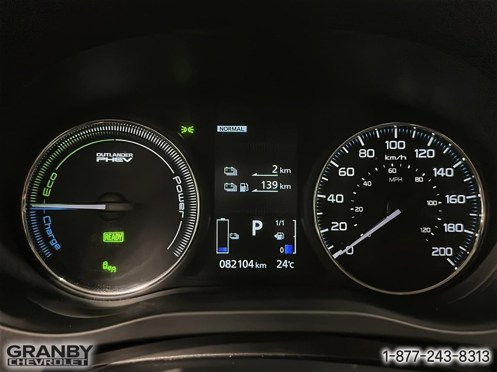 Mitsubishi Outlander PHEV  2020 à Granby, Québec - 17 - w1024h768px