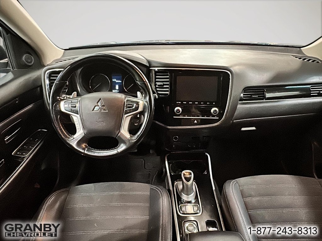 Mitsubishi Outlander PHEV  2020 à Granby, Québec - 13 - w1024h768px