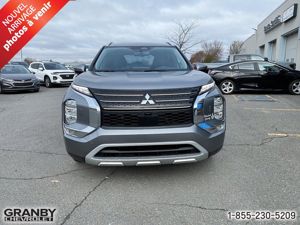 OUTLANDER PHEV  2023 à Granby, Québec - 3 - w1024h768px