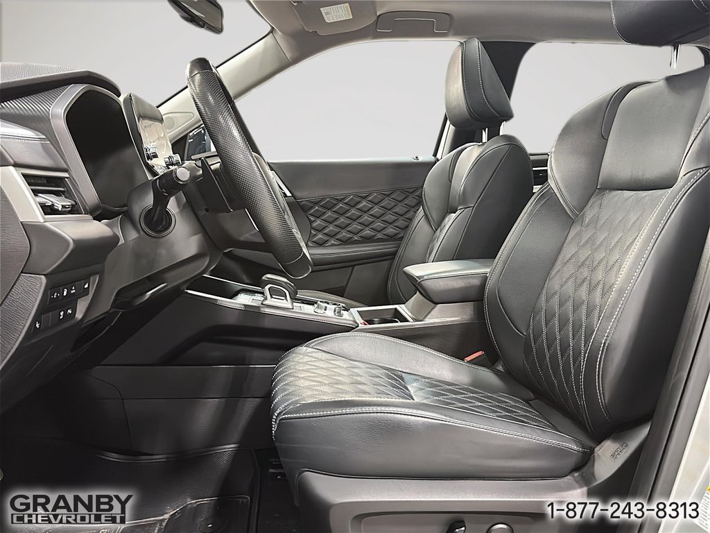 Mitsubishi Outlander  2024 à Granby, Québec - 11 - w1024h768px