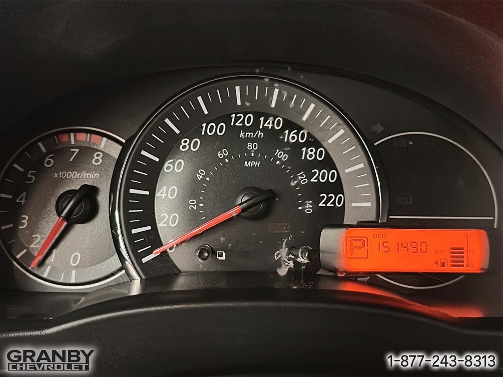 Nissan Micra  2015 à Granby, Québec - 16 - w1024h768px