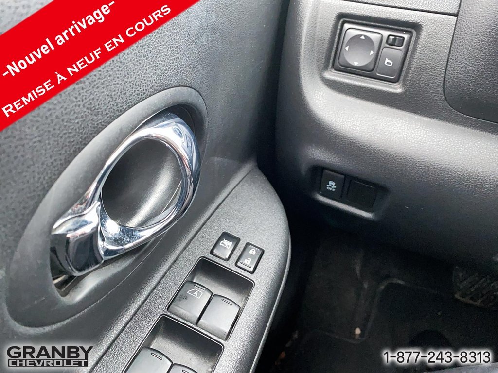 2015 Nissan Micra sv in Granby, Quebec - 15 - w1024h768px