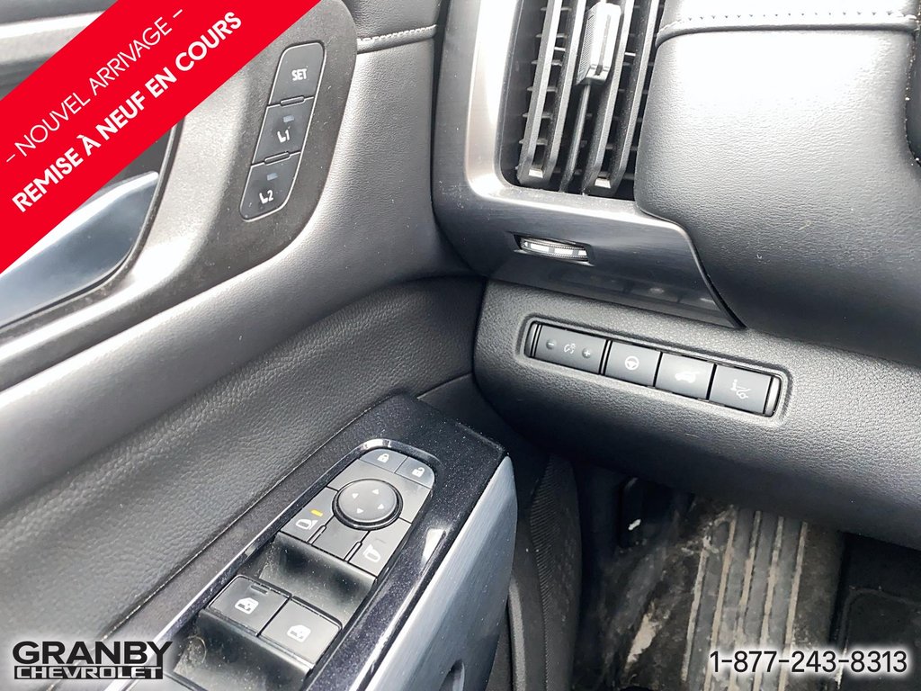 2022 Nissan Pathfinder in Granby, Quebec - 12 - w1024h768px