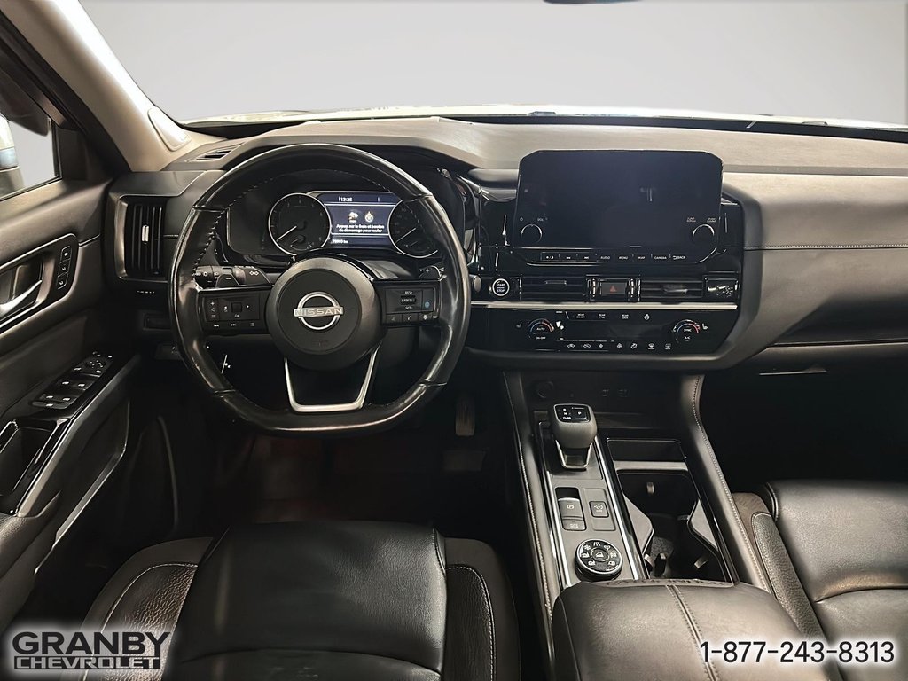 2023 Nissan Pathfinder in Granby, Quebec - 13 - w1024h768px