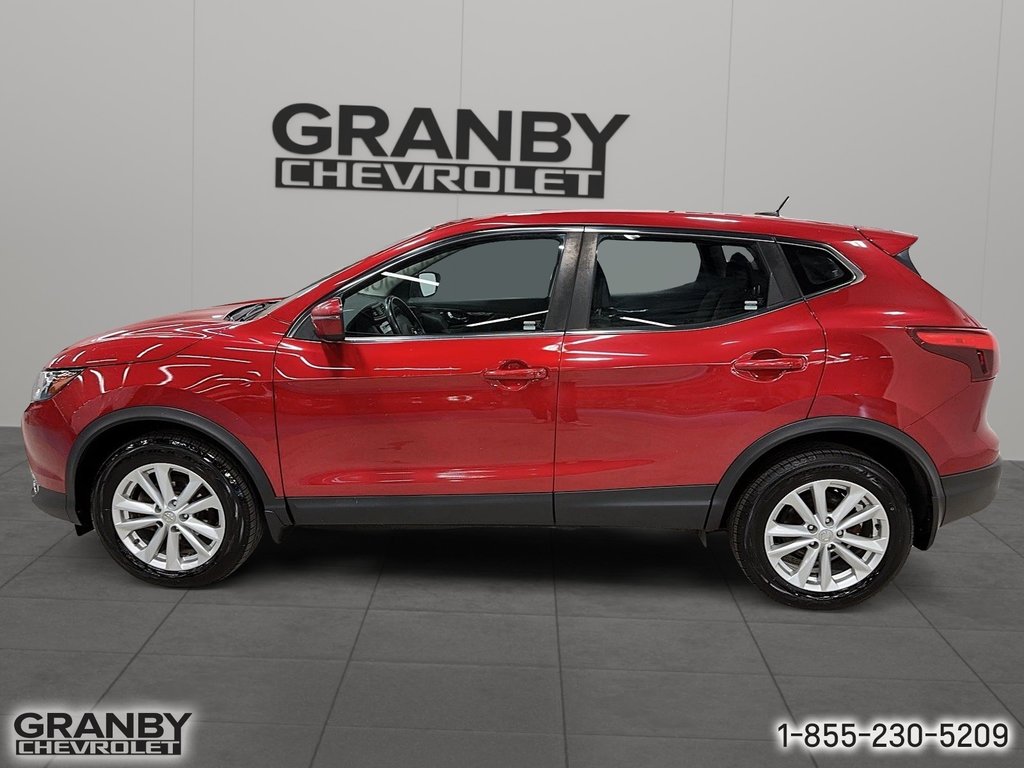 2017 Nissan Qashqai in Granby, Quebec - 8 - w1024h768px