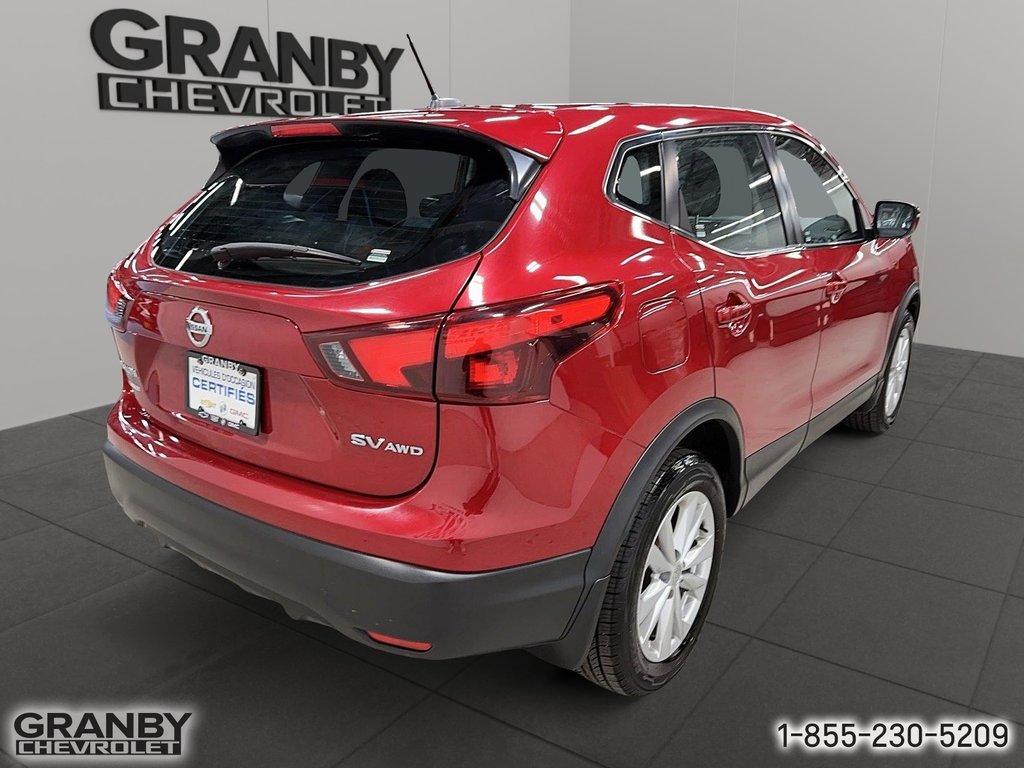 2017 Nissan Qashqai in Granby, Quebec - 5 - w1024h768px