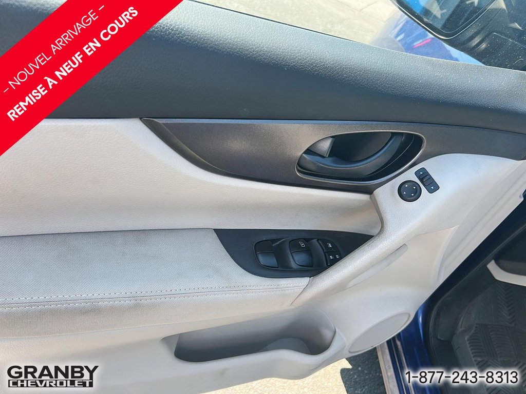 2018 Nissan Qashqai in Granby, Quebec - 11 - w1024h768px