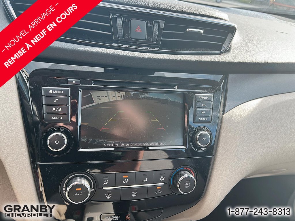 Nissan Qashqai  2023 à Granby, Québec - 14 - w1024h768px