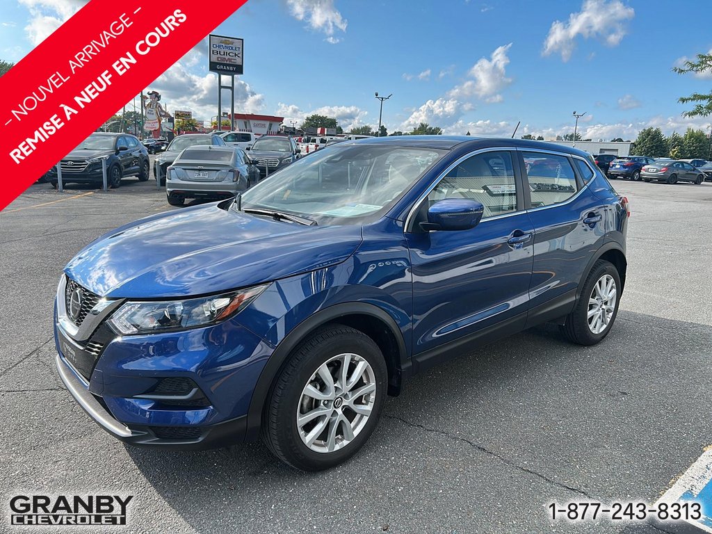Nissan Qashqai  2023 à Granby, Québec - 1 - w1024h768px