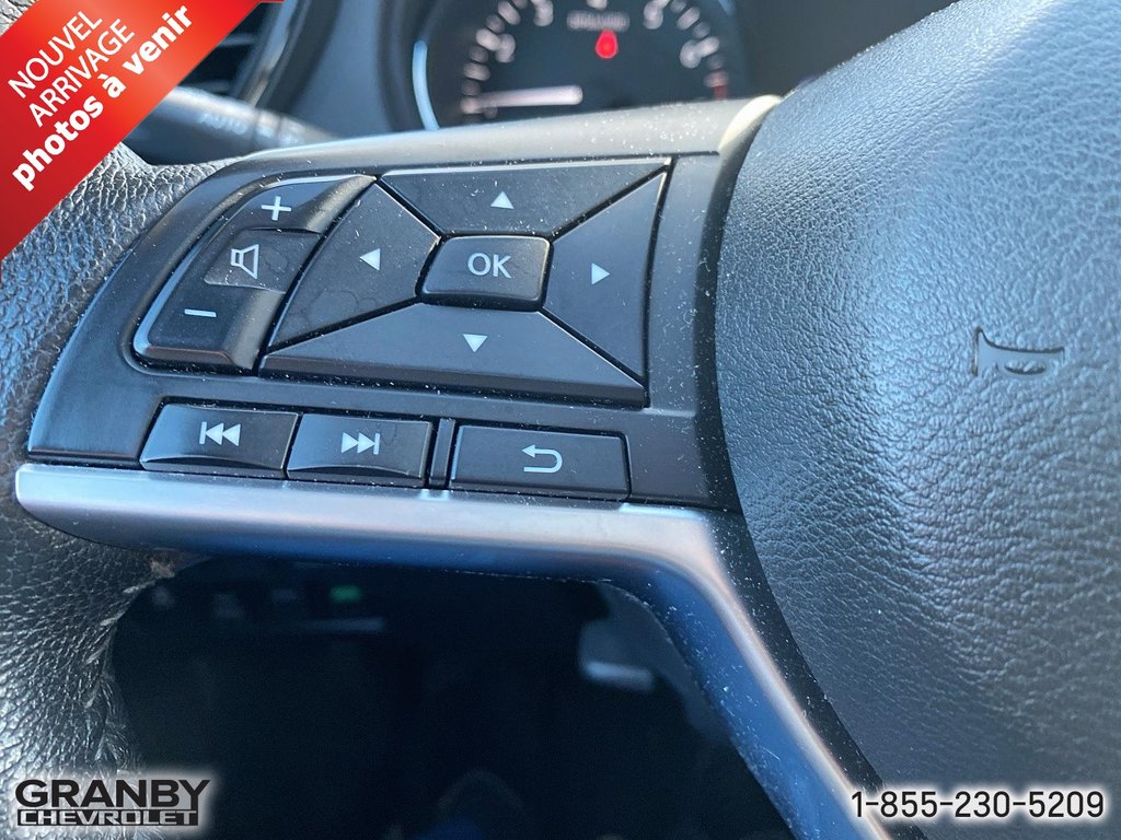 Nissan Rogue  2020 à Granby, Québec - 12 - w1024h768px