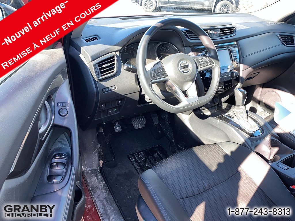 2020 Nissan Rogue S in Granby, Quebec - 9 - w1024h768px