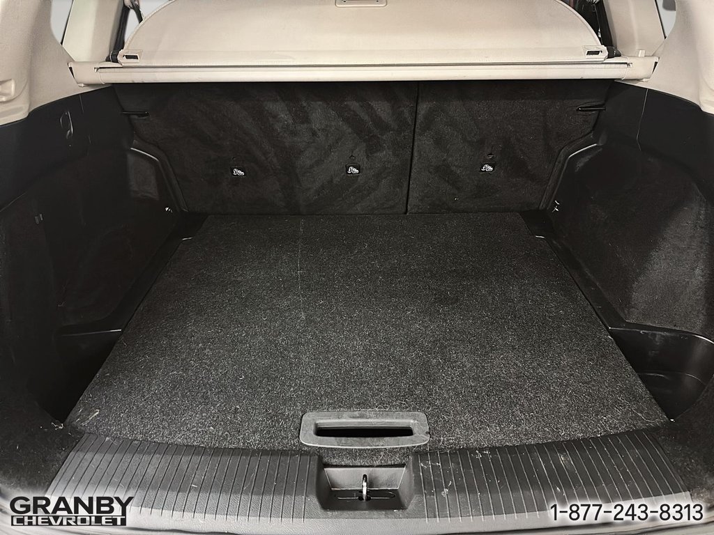 2021 Nissan Rogue in Granby, Quebec - 9 - w1024h768px