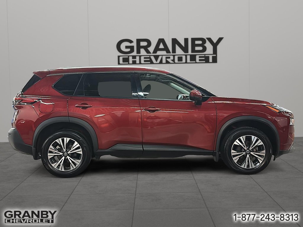 2021 Nissan Rogue in Granby, Quebec - 4 - w1024h768px