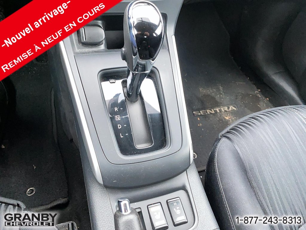 2017 Nissan Sentra S in Granby, Quebec - 13 - w1024h768px