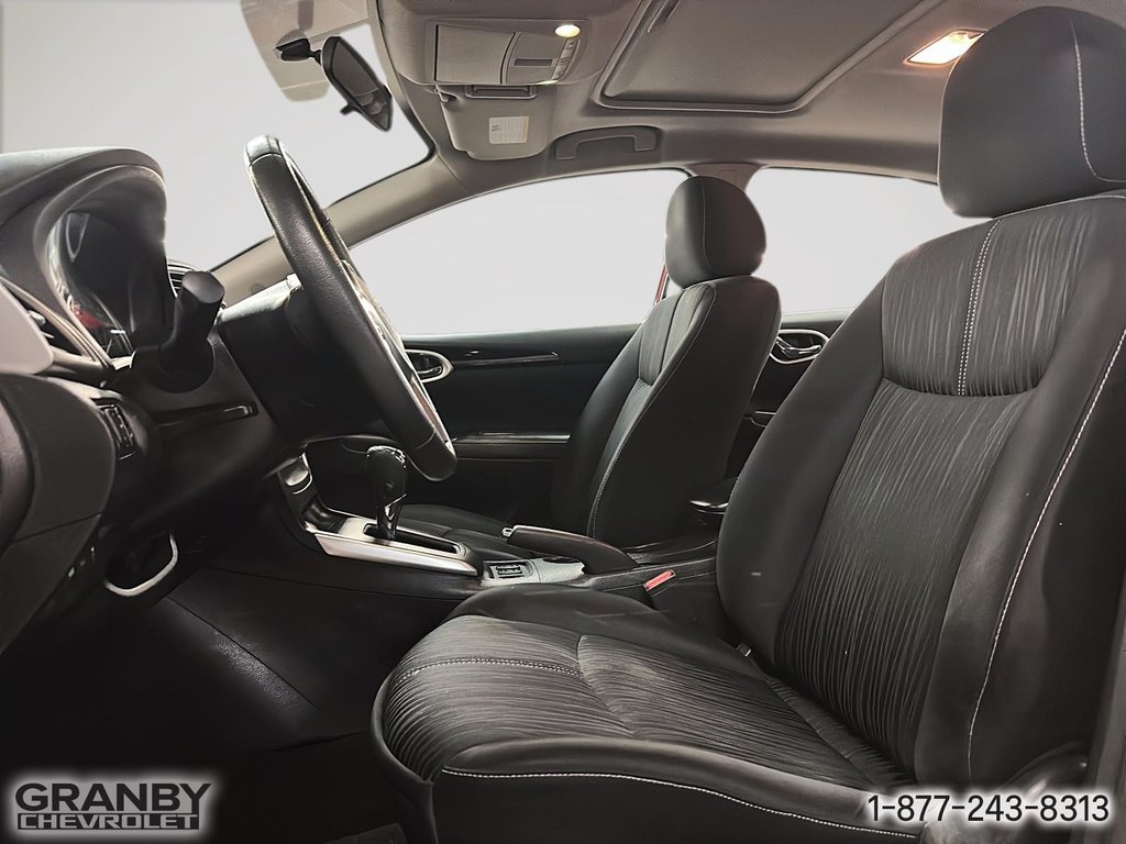 Nissan Sentra S 2017 à Granby, Québec - 11 - w1024h768px
