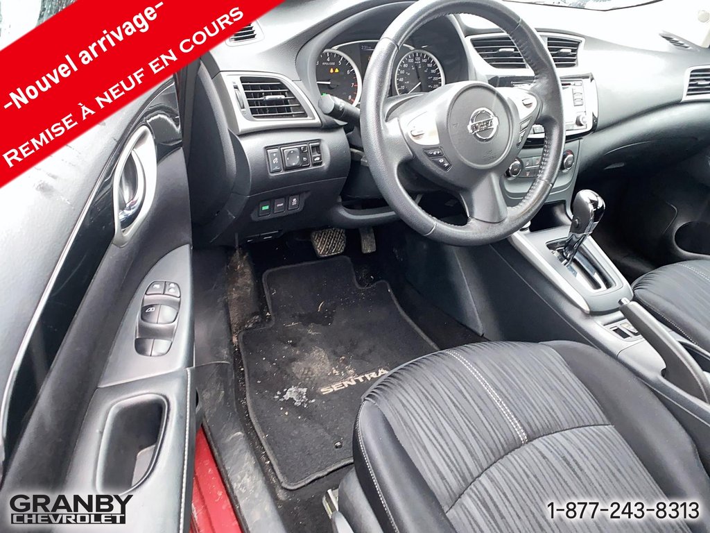 2017 Nissan Sentra S in Granby, Quebec - 8 - w1024h768px