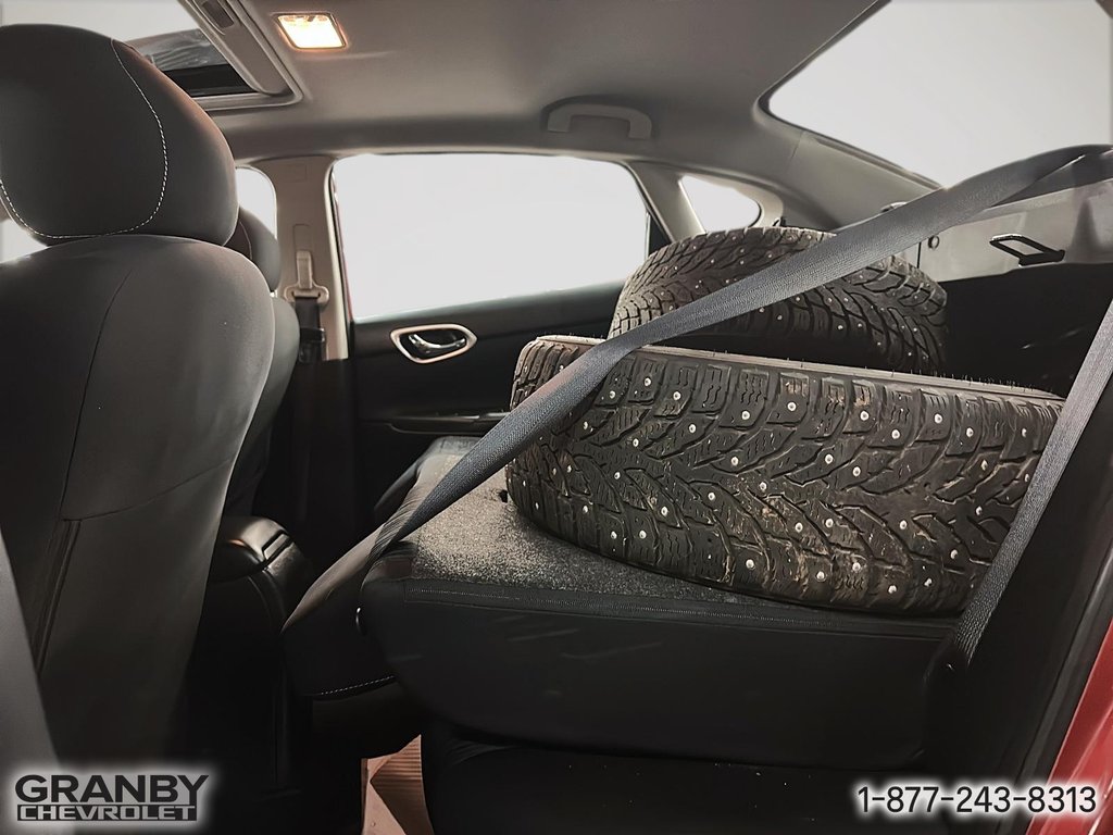 Nissan Sentra S 2017 à Granby, Québec - 12 - w1024h768px