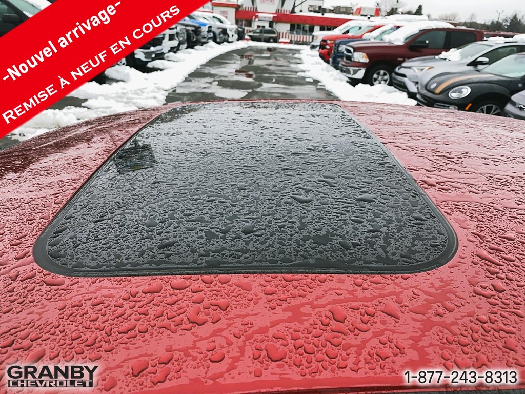 2017 Nissan Sentra S in Granby, Quebec - 9 - w1024h768px