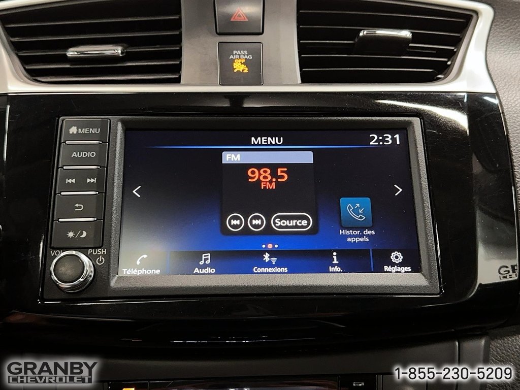 2019 Nissan Sentra in Granby, Quebec - 19 - w1024h768px