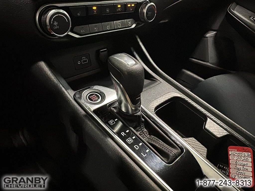 2020 Nissan Sentra in Granby, Quebec - 18 - w1024h768px