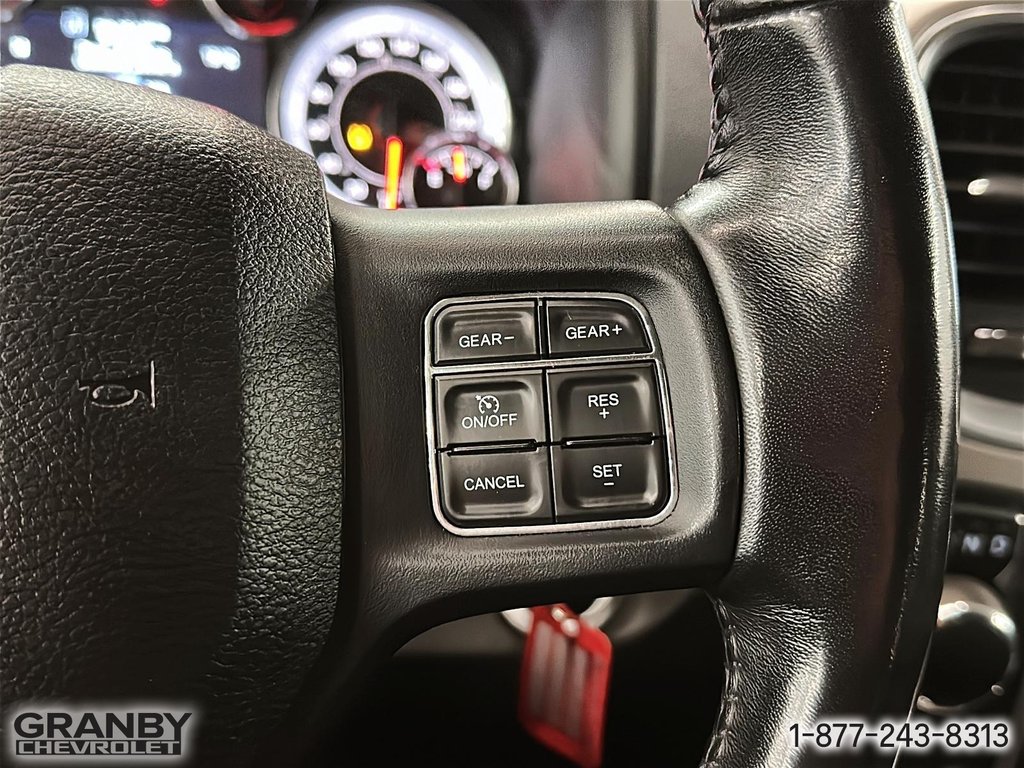 2019 Ram 1500 Classic SLT boite 6.6pi crewcab moteur 5.7l in Granby, Quebec - 20 - w1024h768px