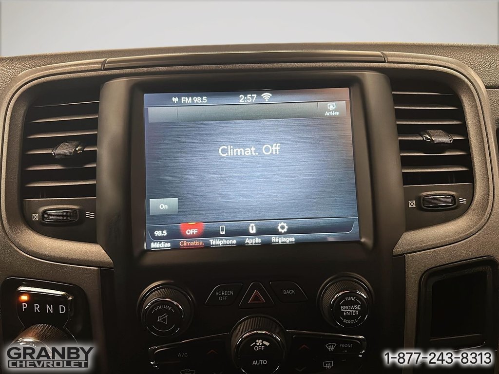 2020 Ram 1500 Classic Express in Granby, Quebec - 23 - w1024h768px