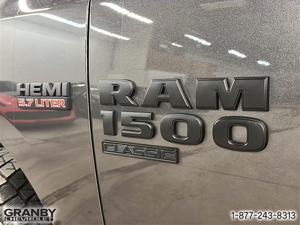 2020 Ram 1500 Classic Express in Granby, Quebec - 19 - w1024h768px